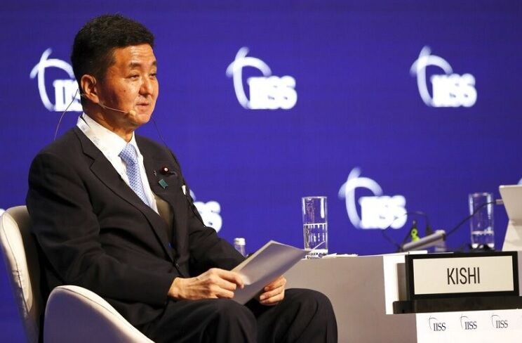 گفت و‌گوی وزرای دفاع چین و ژاپن در سنگاپور