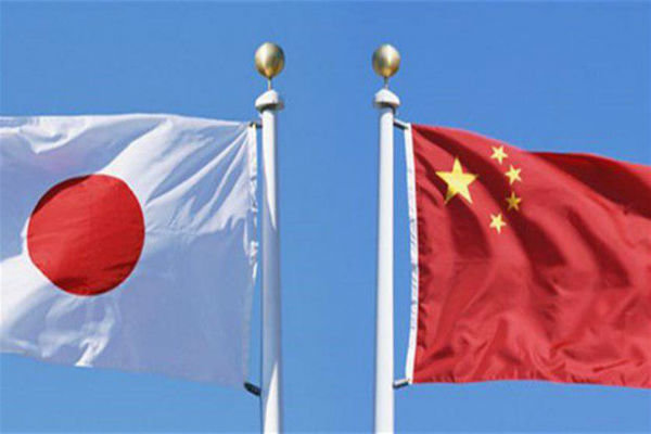 اولین گفت‌وگوی نخست وزیر جدید ژاپن و رئیس جمهور چین